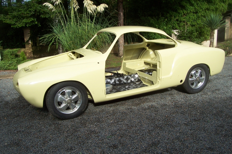 Restauration Coupé Karman Ghia