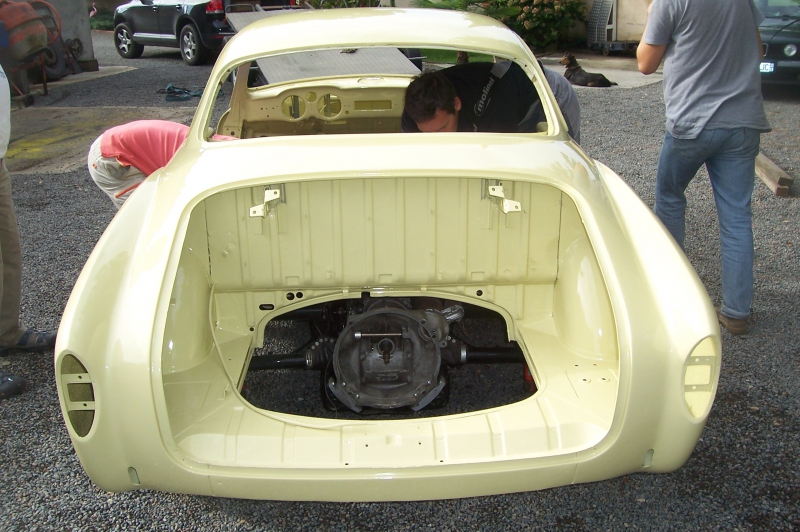 Restauration Coupé Karman Ghia