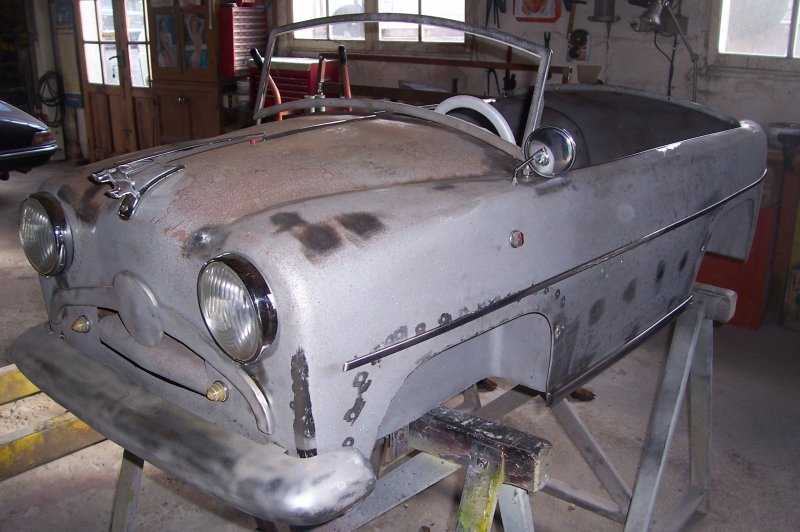 Restauration Peugeot 403 cabriolet manège 1960