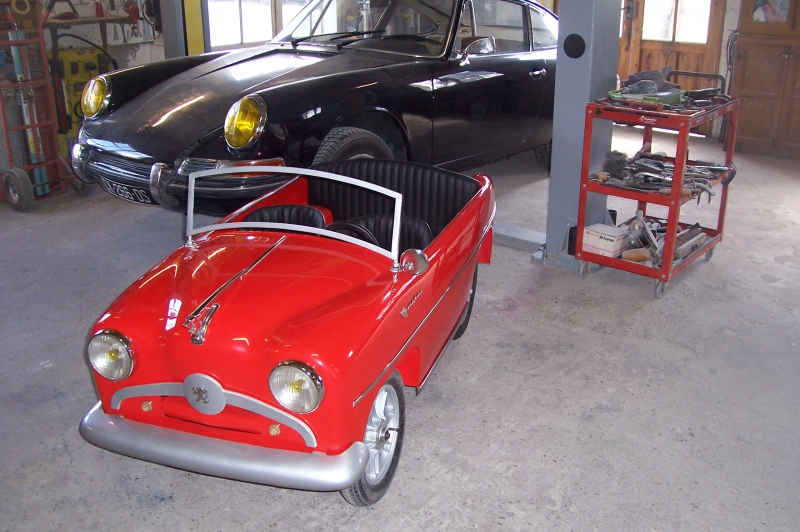 Restauration Peugeot 403 cabriolet manège 1960