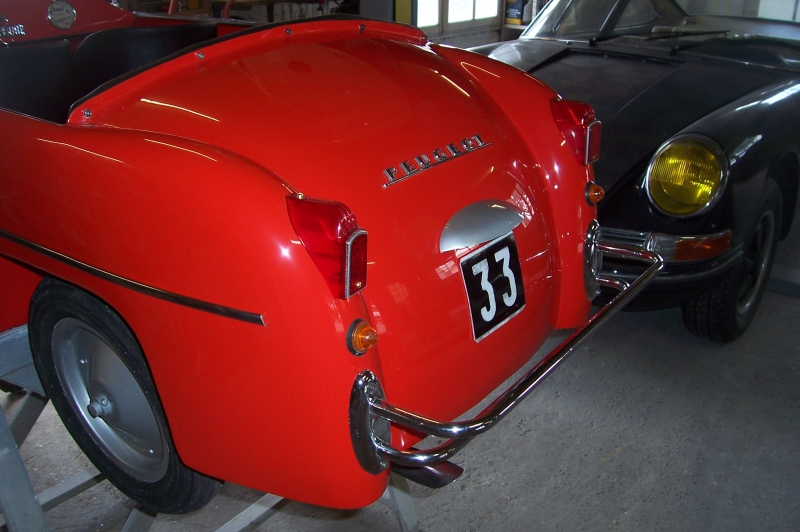 Restauration Peugeot 403 cabriolet manège 1960