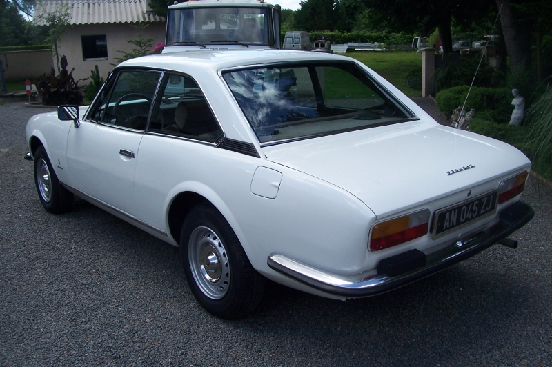 Restauration Coupé Peugeot 504 Pinifarina