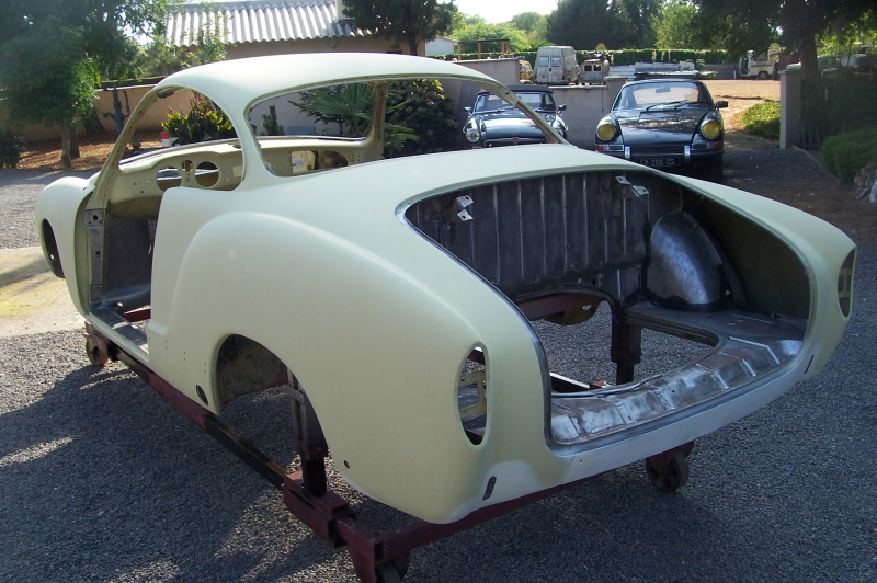 Restauration Coupé Karman Ghia